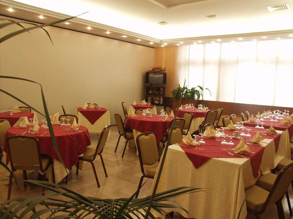 Hotel Residence Memmina Frosinone megye Étterem fotó